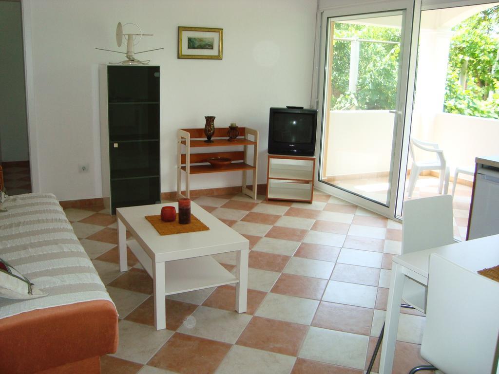 Apartments Rolovina Tivat Zimmer foto